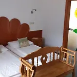 Bed & Breakfast Fruehstueckspension Wahl *