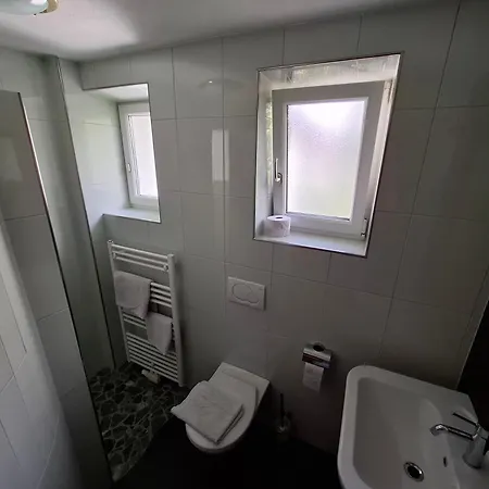 Fruehstueckspension Wahl לינה וארוחת בוקר *