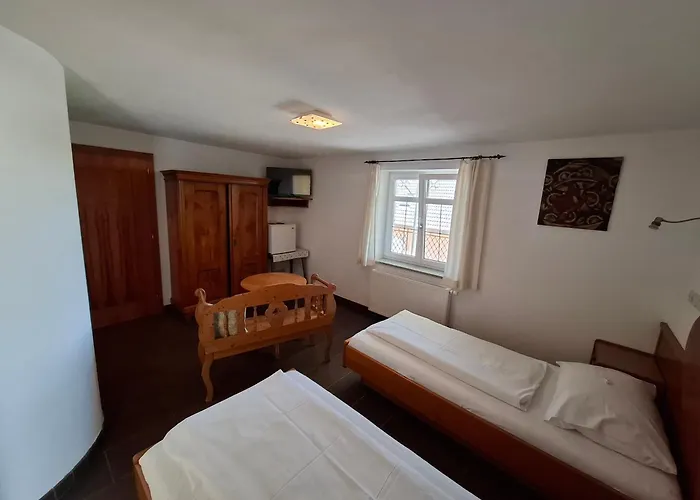 Fruehstueckspension Wahl فندق مبيت وإفطار